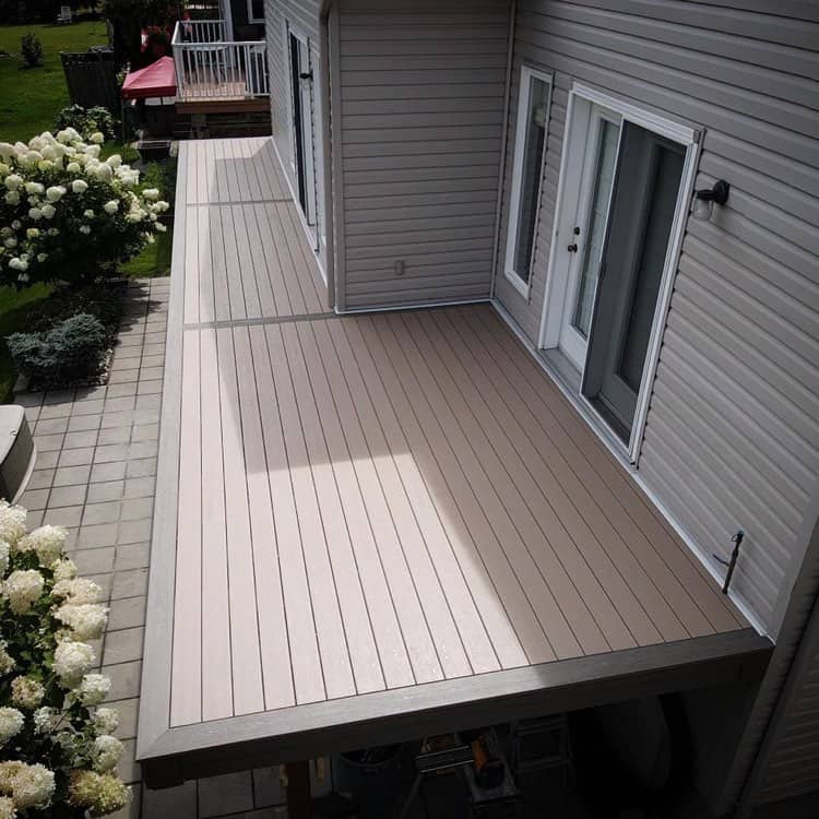 Clubhouse Cobblestone