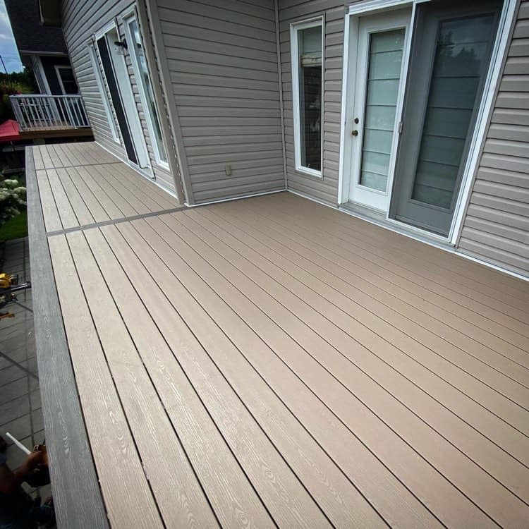 Clubhouse Cobblestone