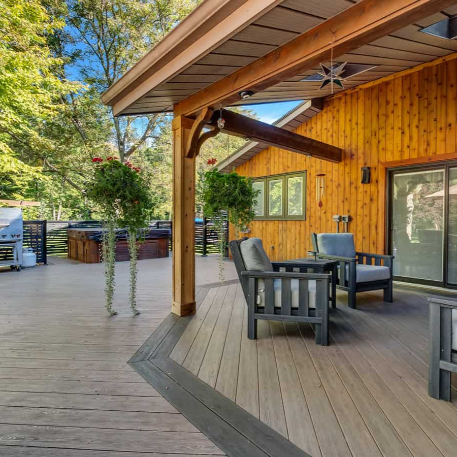 Clubhouse Hickory-Solid-16'