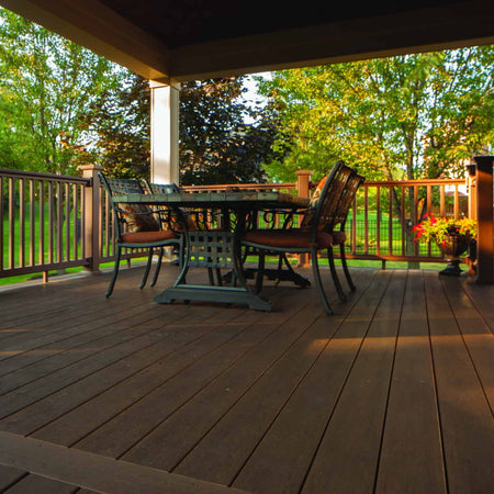 Clubhouse Walnut-Solid-8'