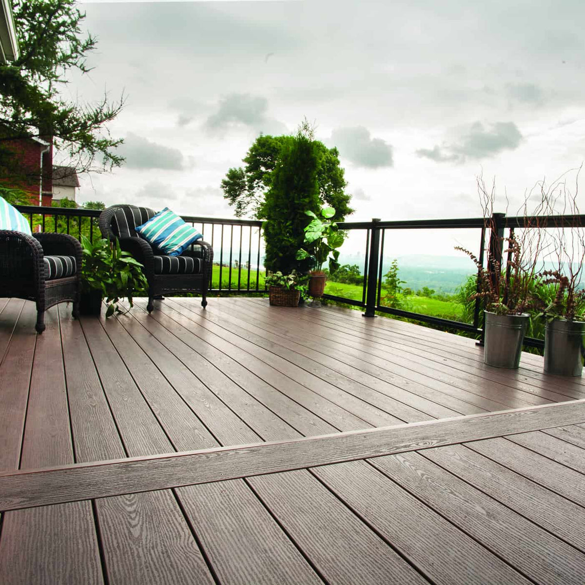 Clubhouse Walnut-