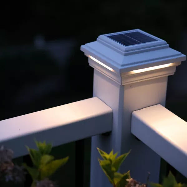 Trex Solar Post Cap Light