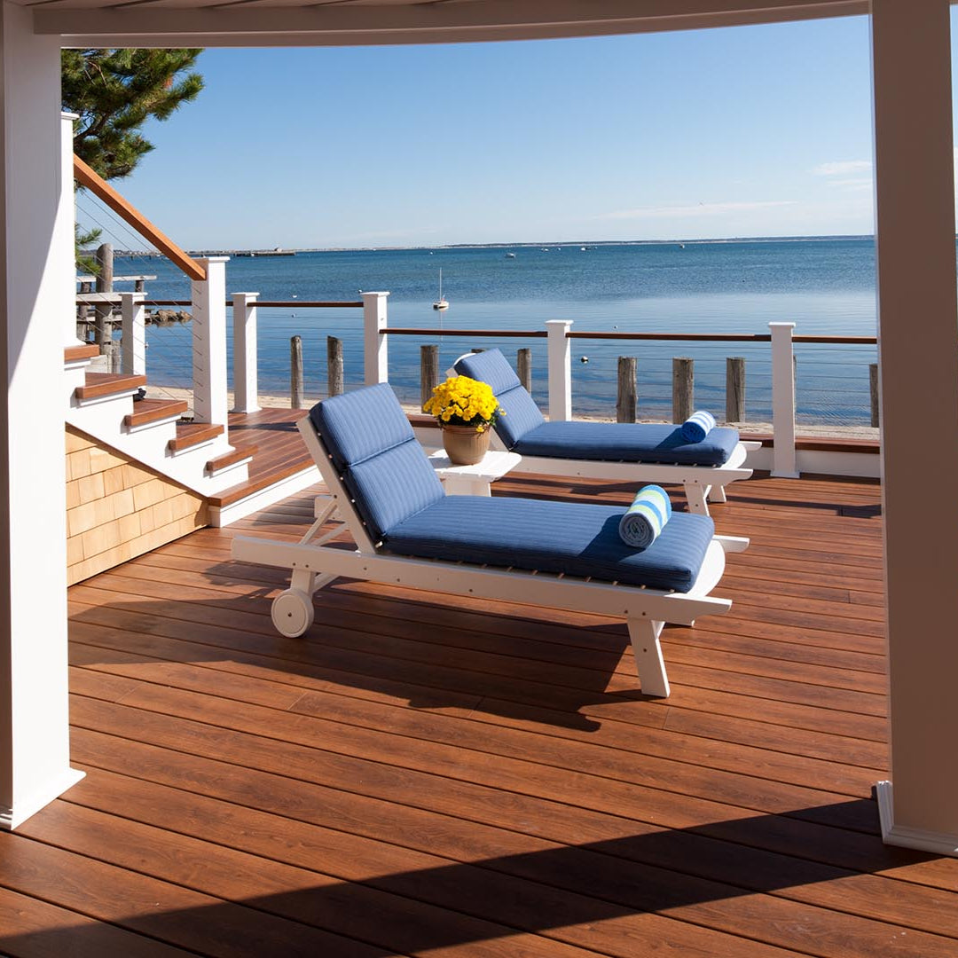 Zuri Walnut – DeckMart Building Supplies