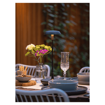 in-lite Sway Table